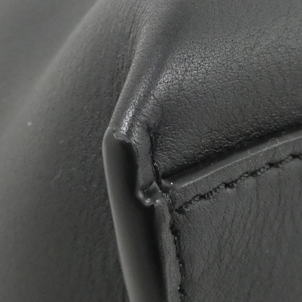 ロエベ キュービィ クロスボディ バッグ B906Q63X04 ショルダーバッグ