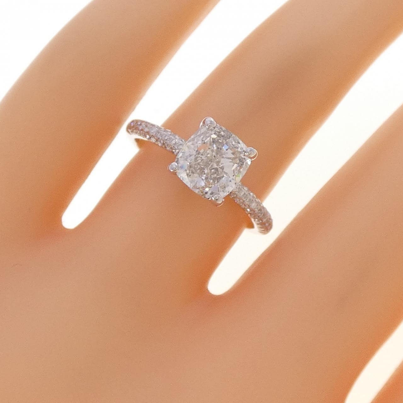 K14WG ダイヤモンド リング 1.893CT I SI2 ファンシーカット