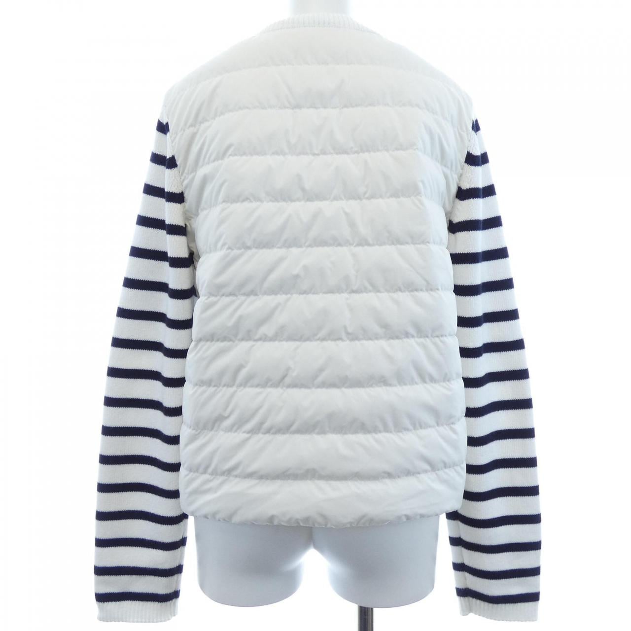 モンクレール MONCLER 10939B00016 ダウンジャケット