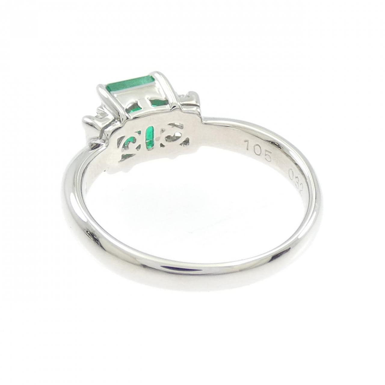 PT900 エメラルド リング 1.05CT