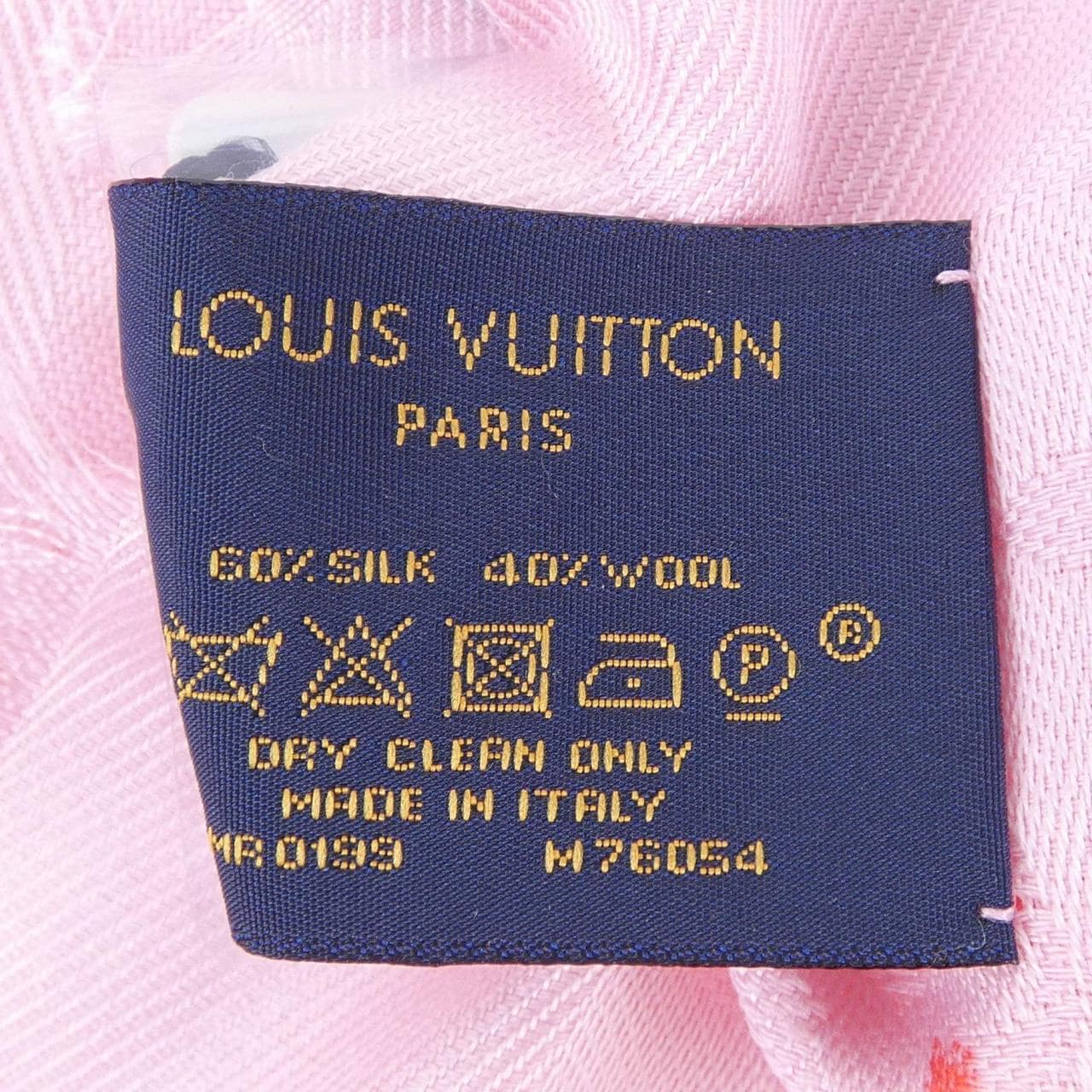 LOUIS VUITTON披肩