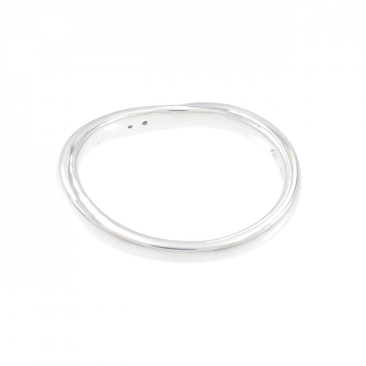 4゜C Diamond ring