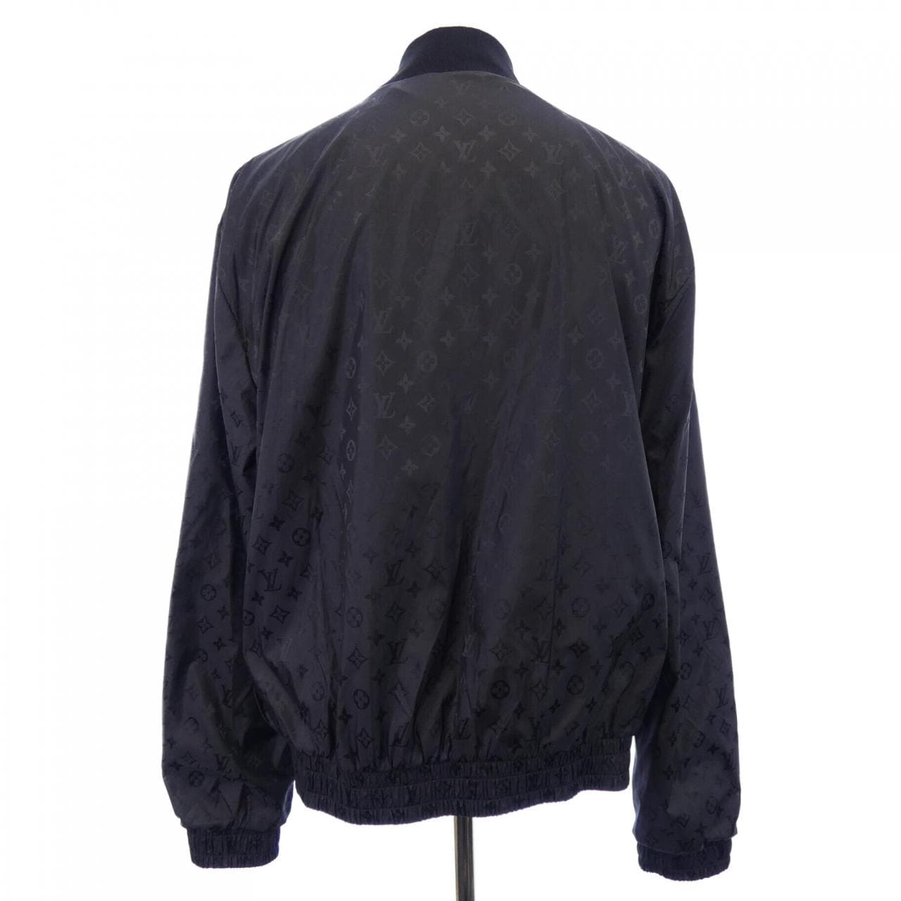ルイヴィトン LOUIS VUITTON モノグラムリバーシブルライトボンバー HON40WZLW ブルゾン
