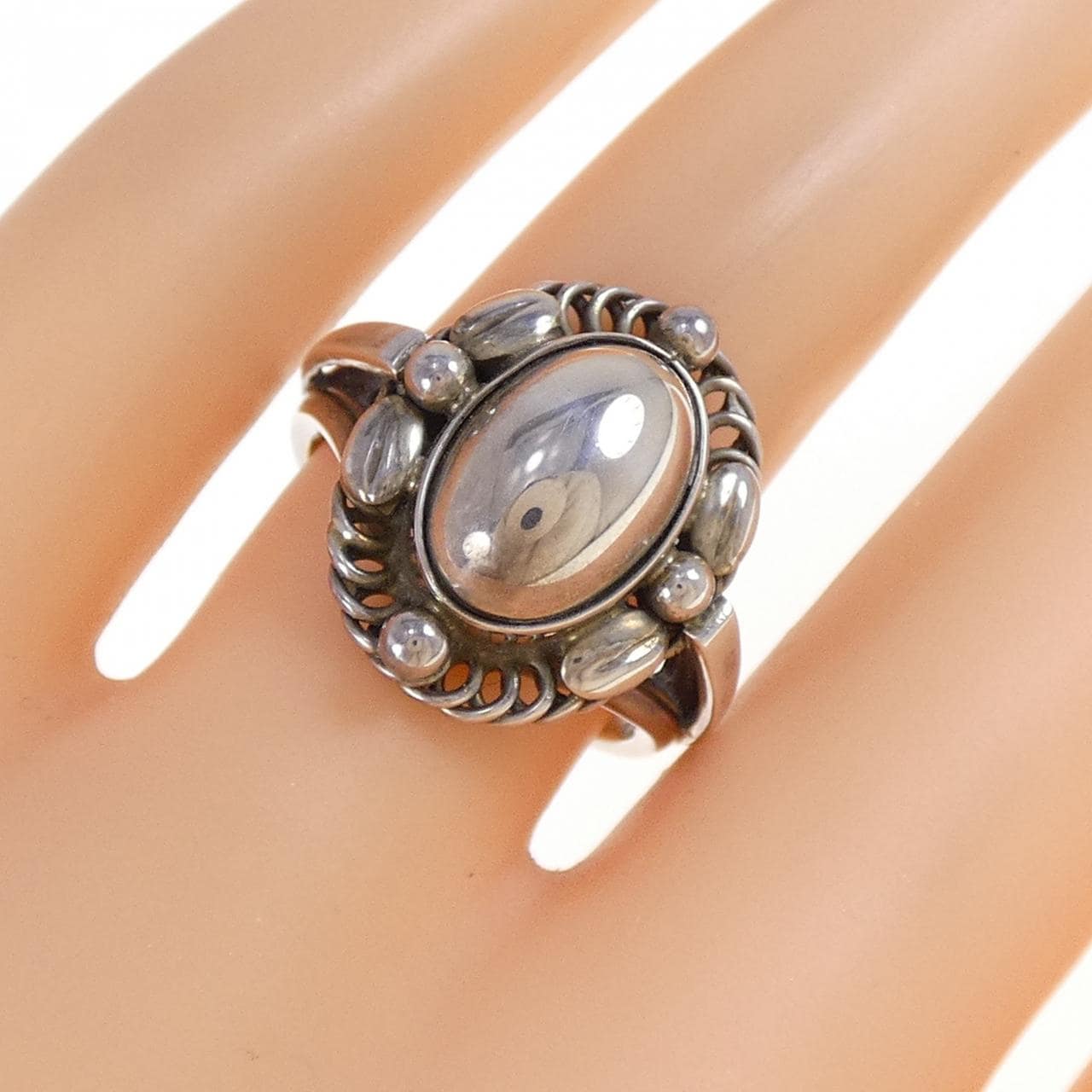 Georg Jensen Moonlight Blossom Ring