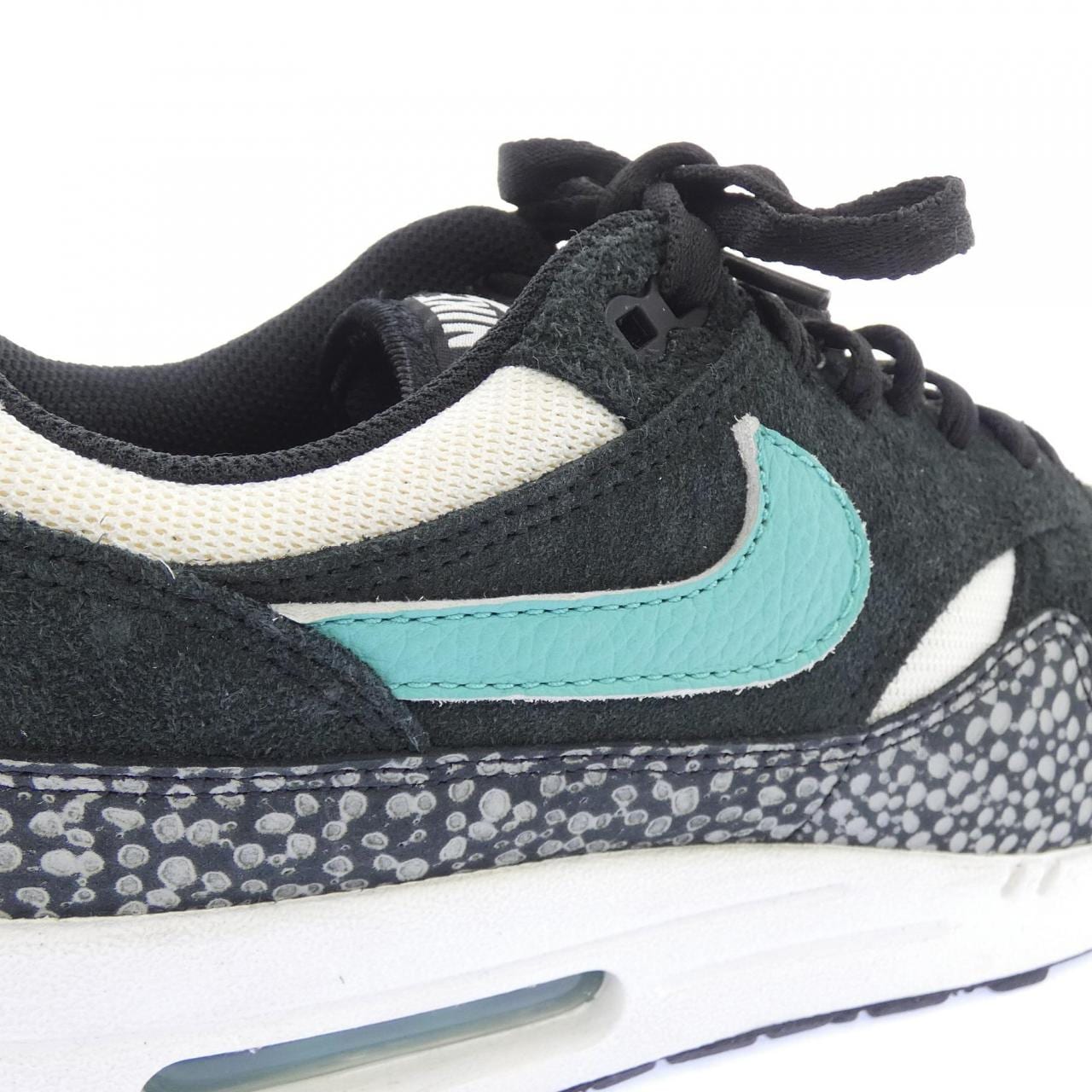 ナイキ NIKE DO7414-991 スニーカー