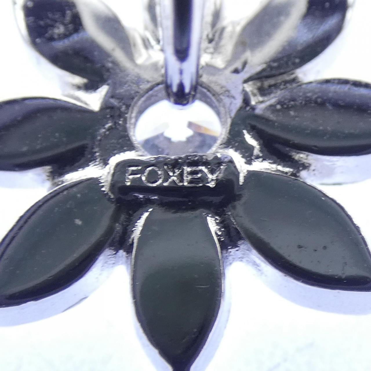 フォクシー FOXEY EARRING
