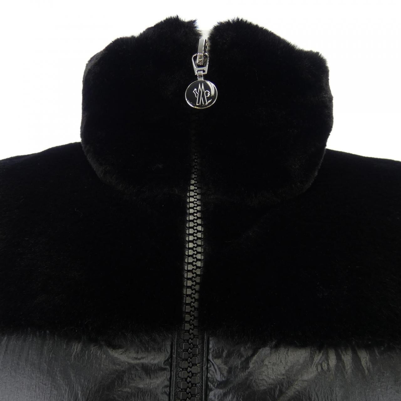 モンクレール MONCLER ダウンベスト