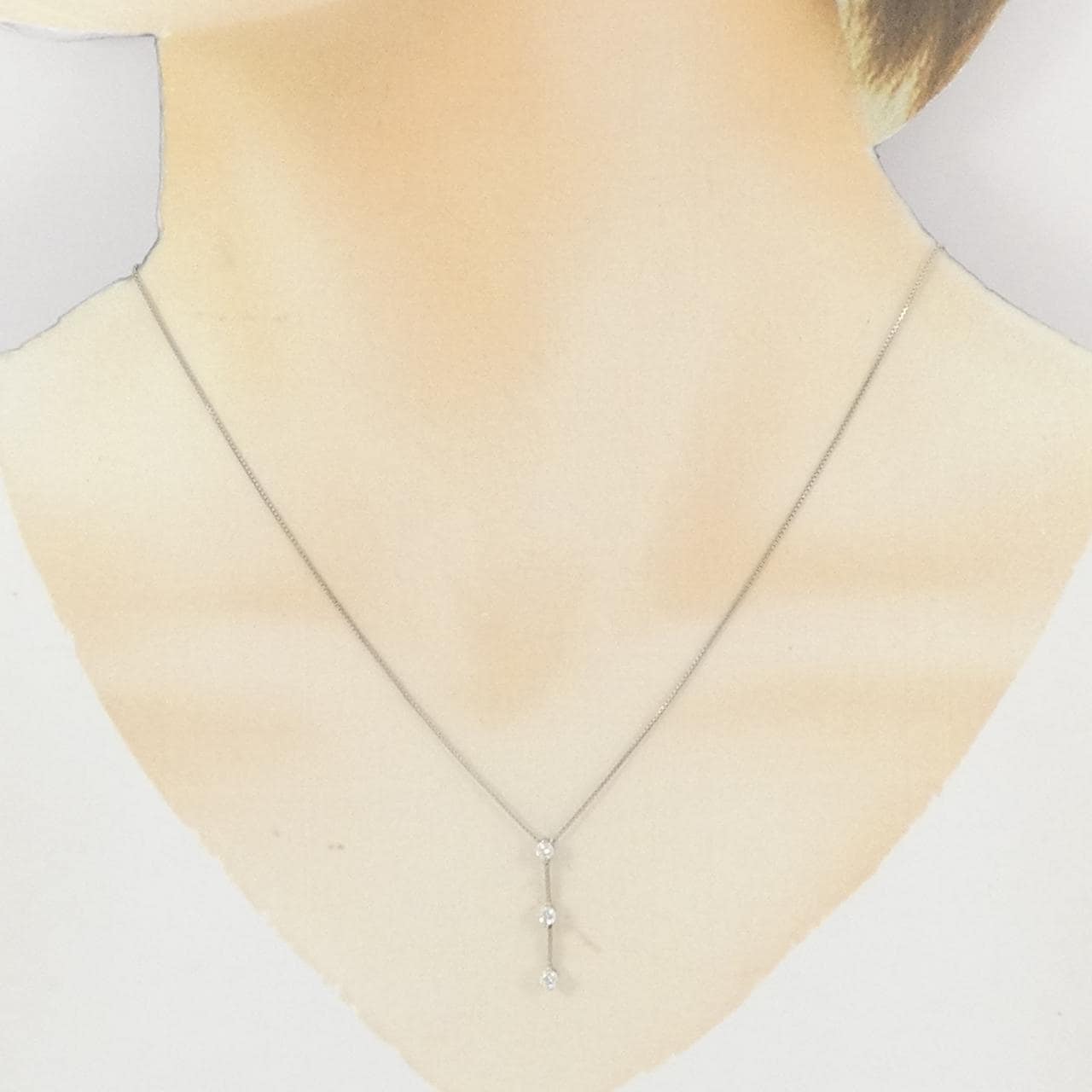 PT900/PT850 スリーストーン ダイヤモンド ネックレス 0.20CT