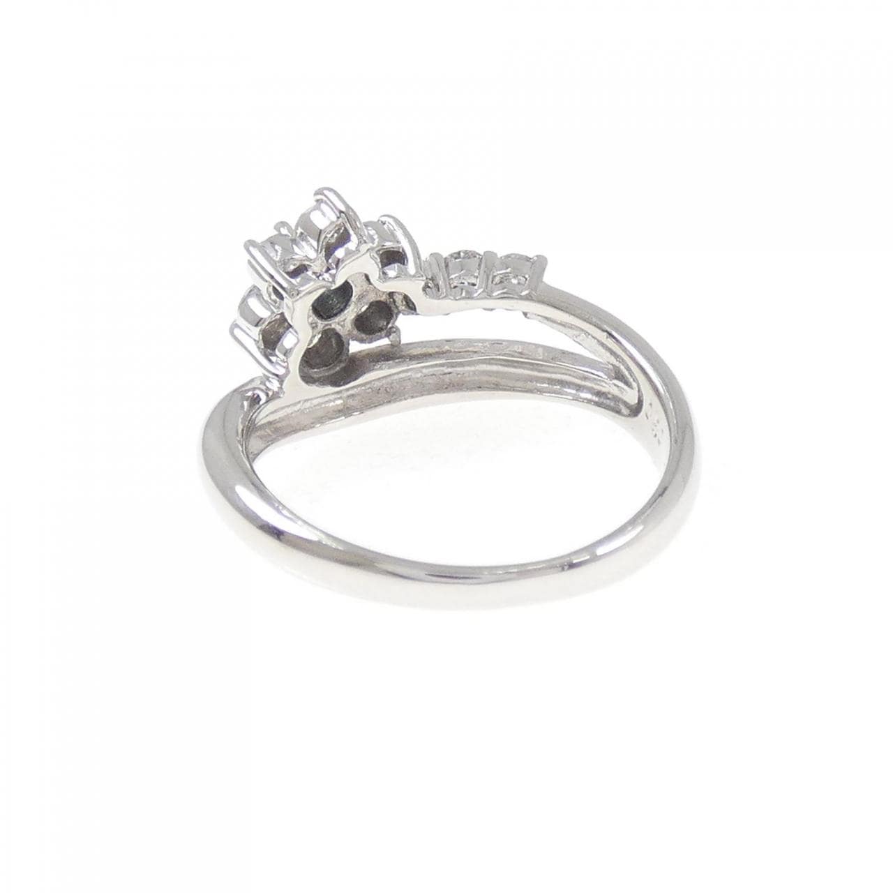 PT900 フラワー ダイヤモンド リング 0.50CT