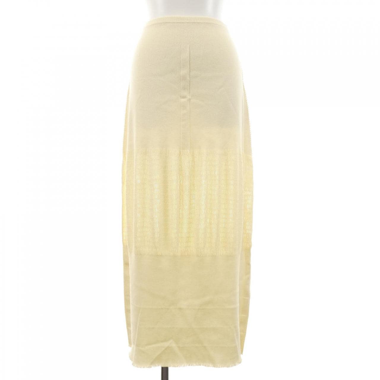 イッセイミヤケ ISSEY MIYAKE スカート