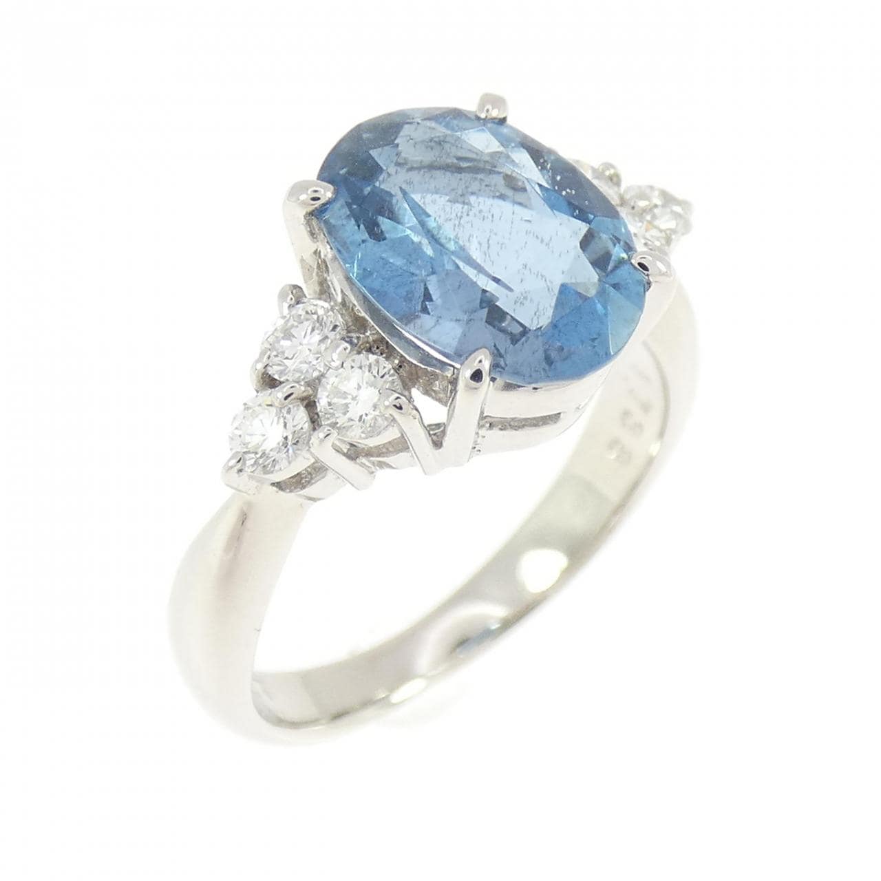 PT900 アクアマリン リング 1.738CT
