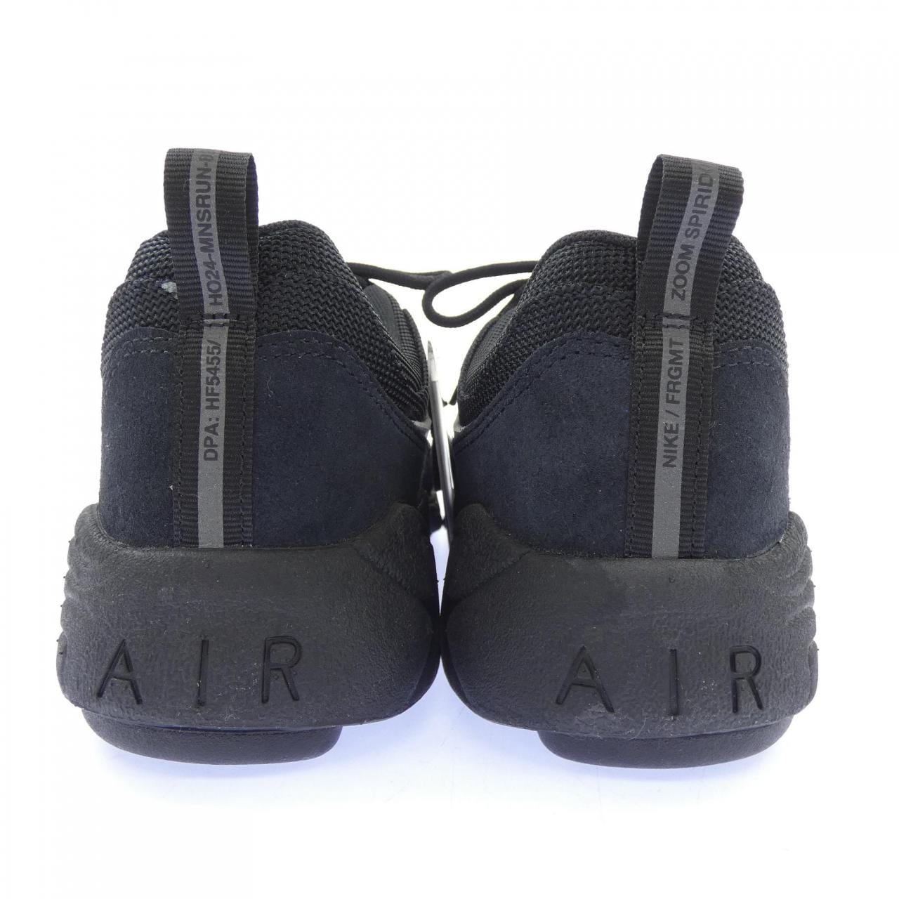 ナイキ NIKE スニーカー