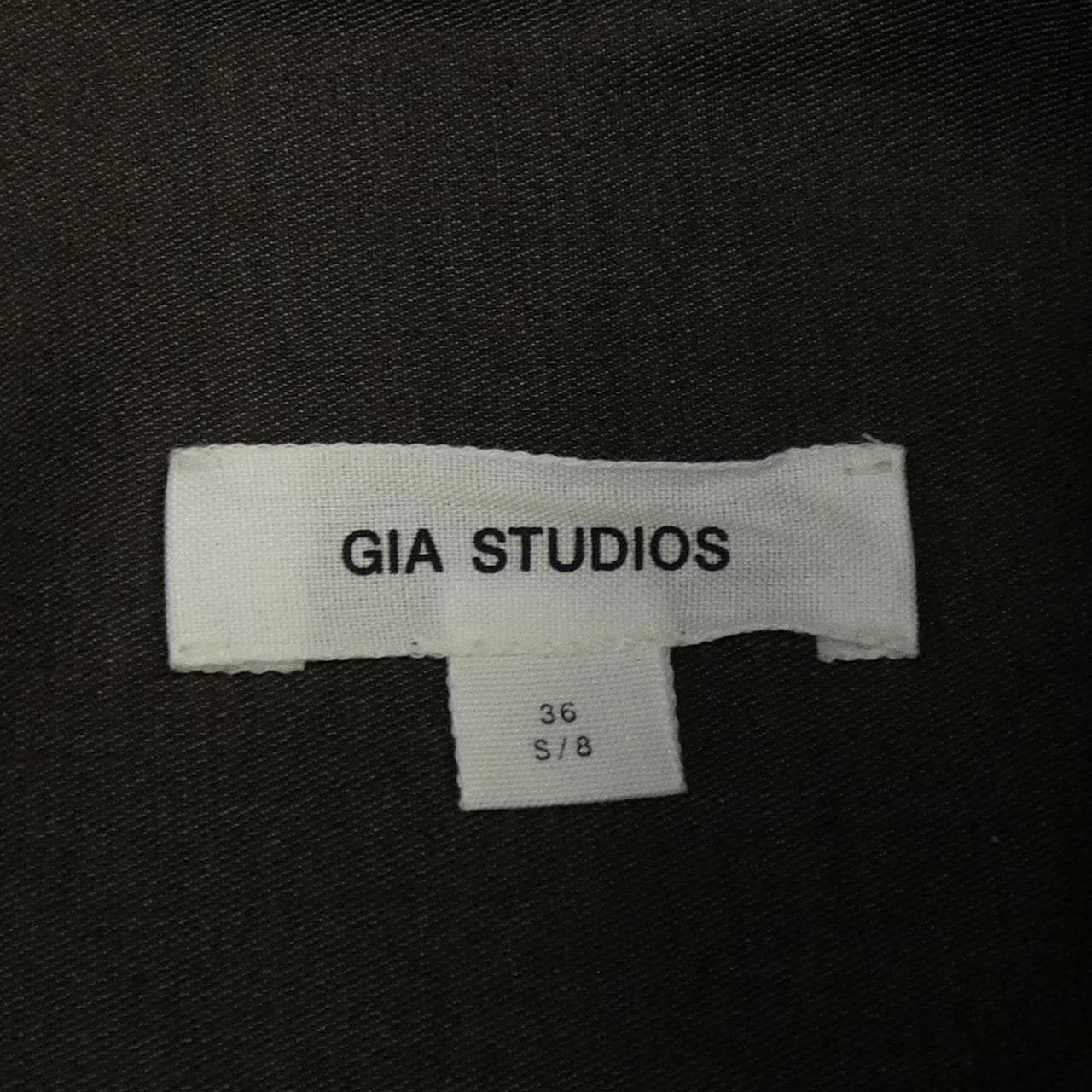 GIA STUDIOS外套