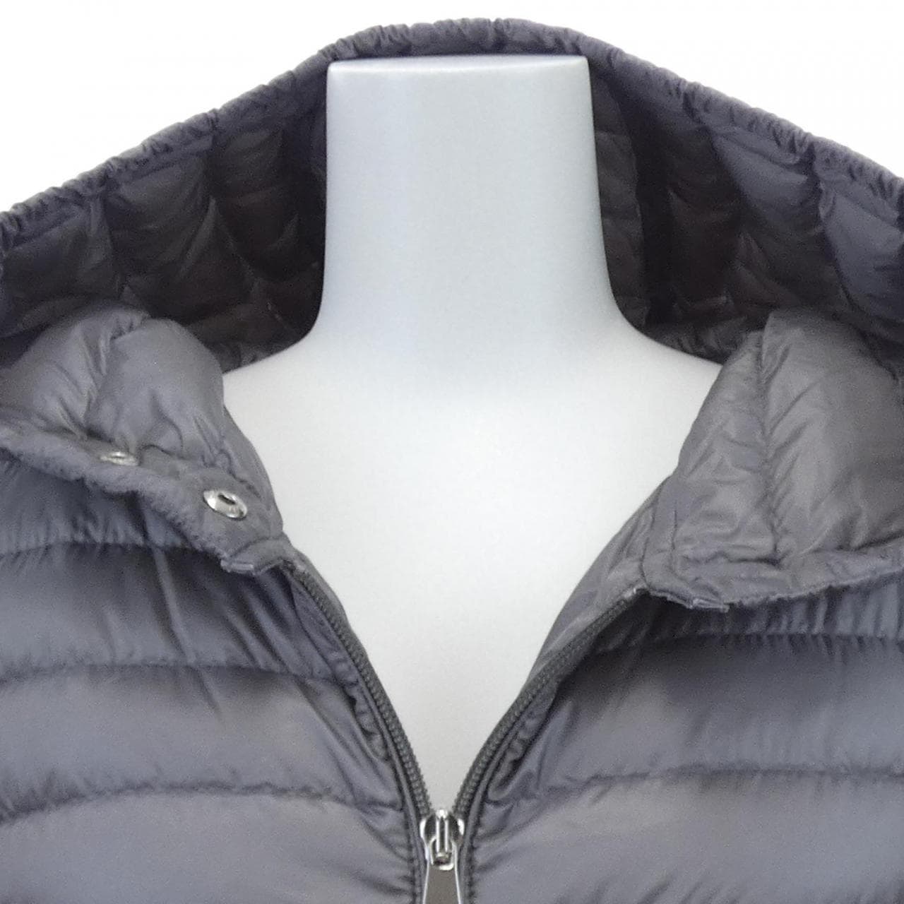 モンクレール MONCLER BARBEL ダウンコート