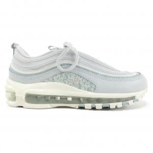 ナイキ NIKE スニーカー