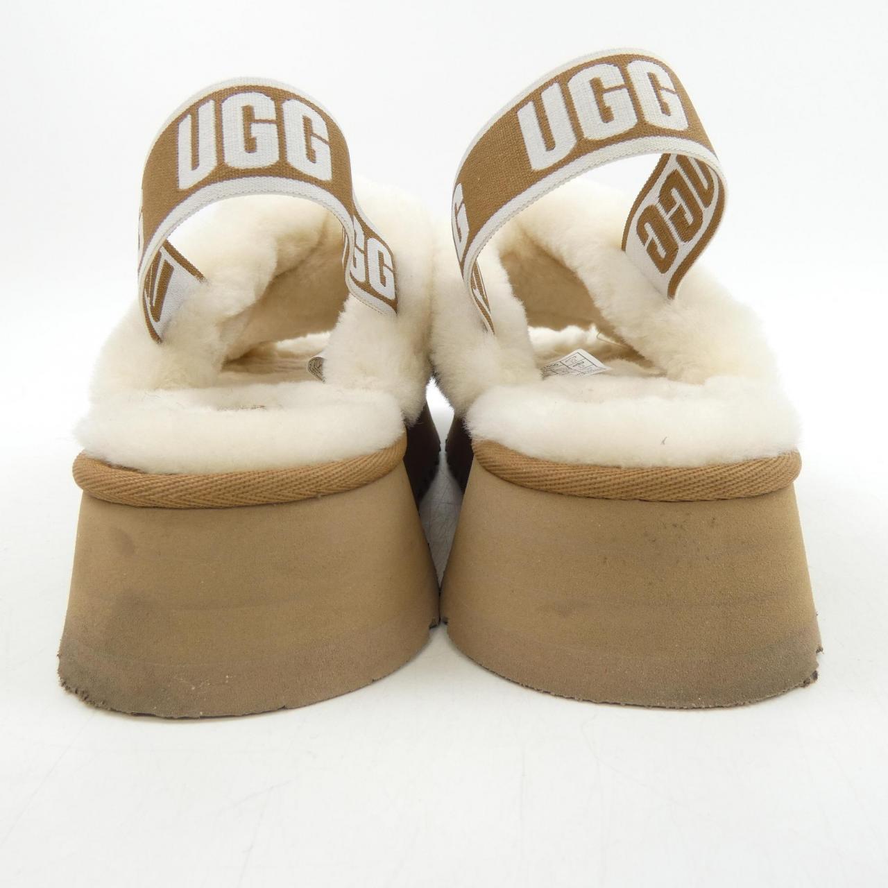アグ UGG サンダル
