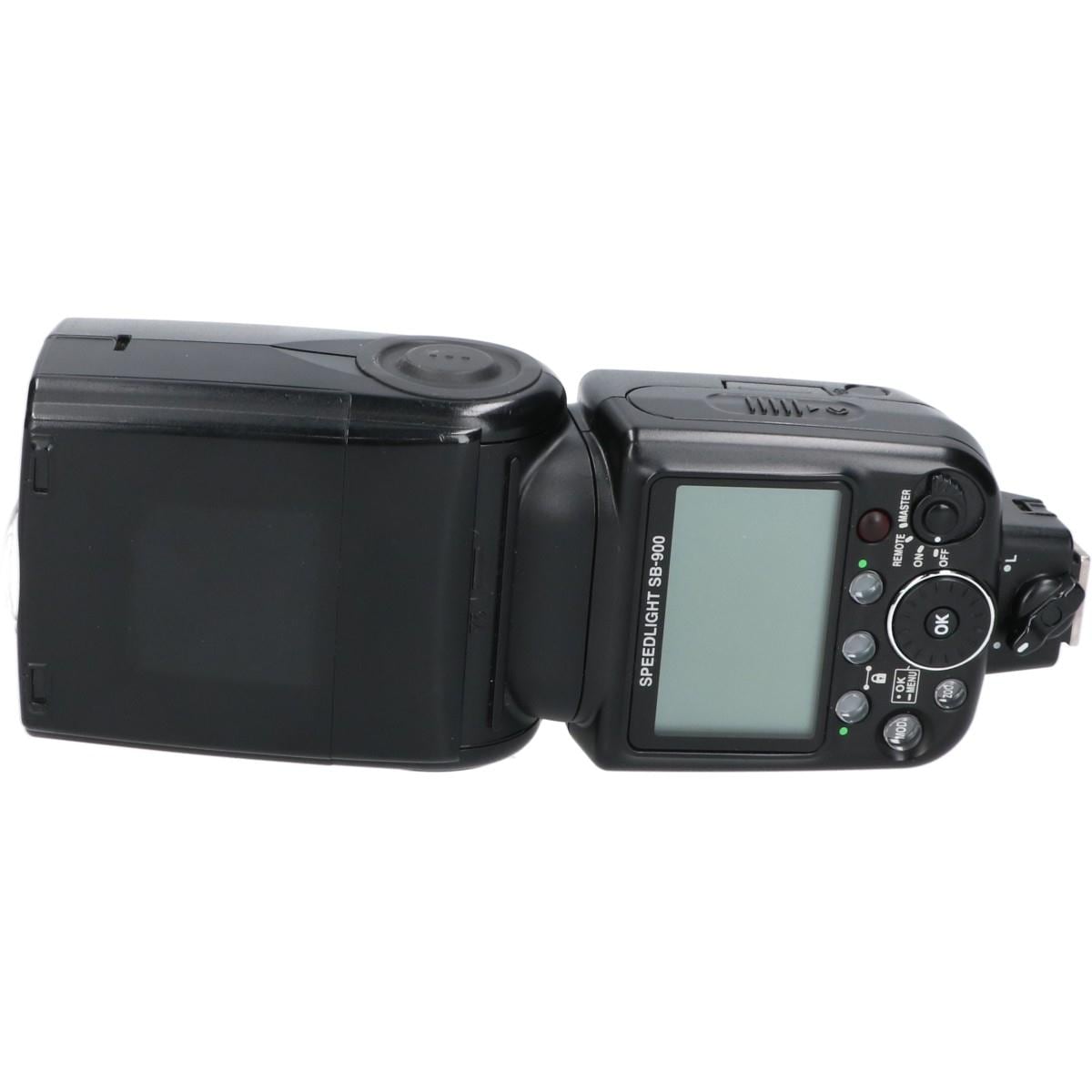 SB-900