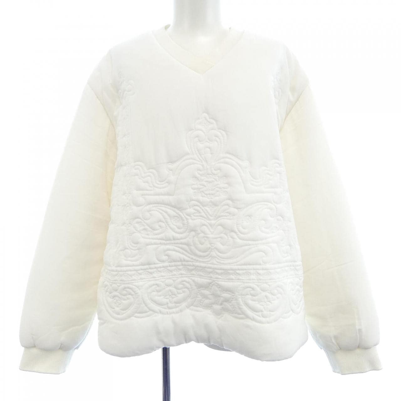 ルイヴィトン LOUIS VUITTON lvオーナメントパデッドvネックスウェット HNB65WOF3 トップス