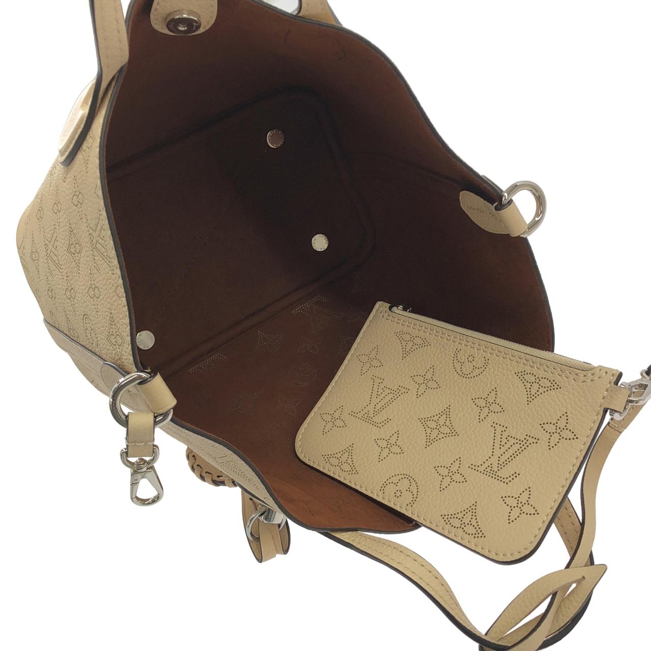 ルイヴィトン マヒナ ブロッサム PM M21909 バッグ