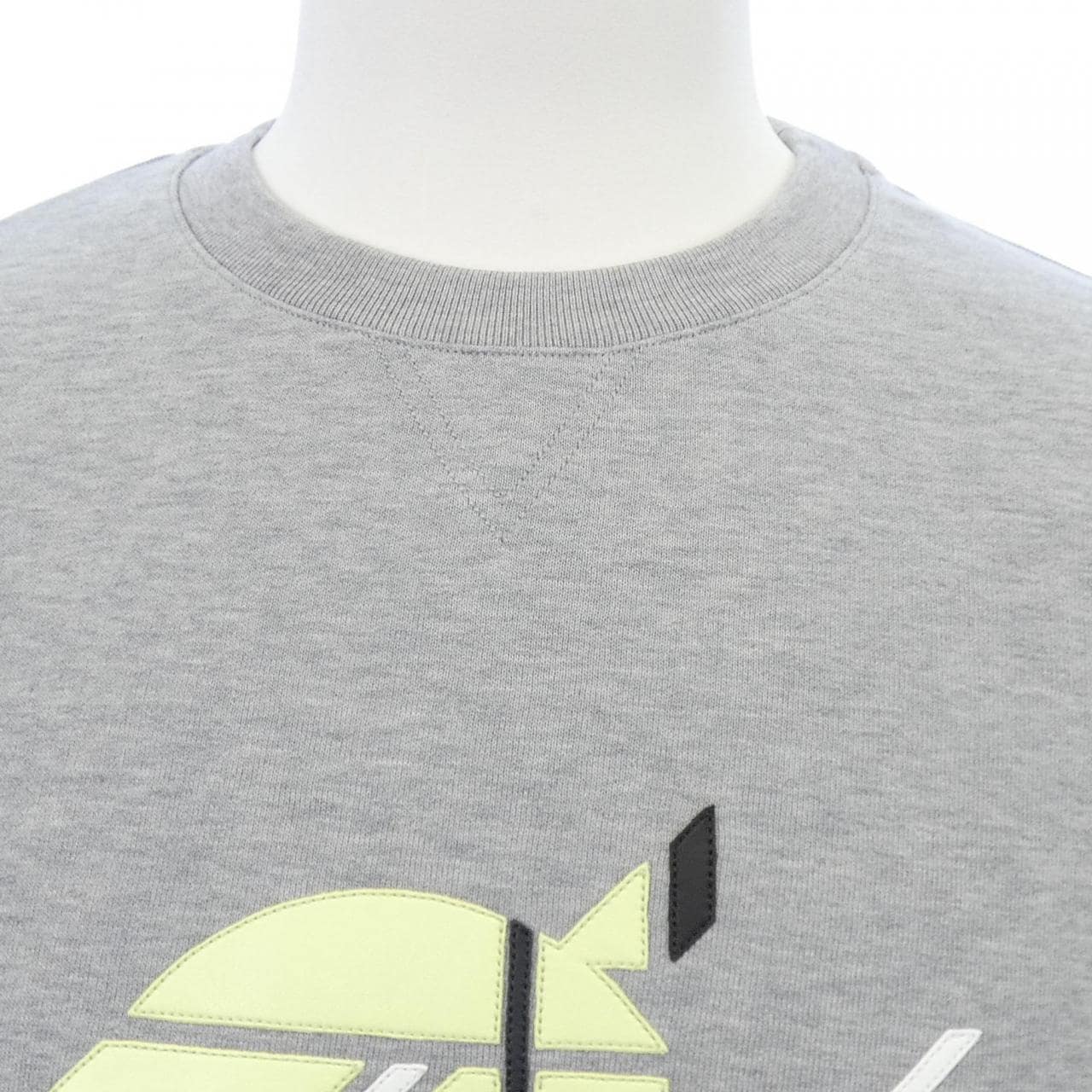 エルメス HERMES シュヴォー アン シンメトリー *31-5765. スウェット