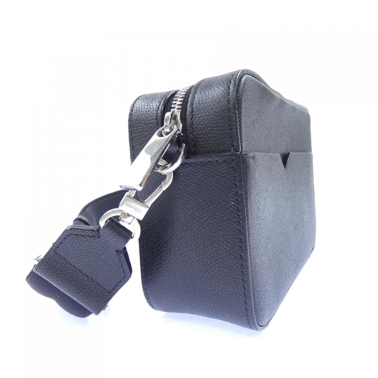 ヴァレクストラ VALEXTRA Vライン Vポーター MBVL0019028LRL99 BAG