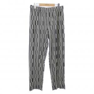 オムプリッセ HOMME PLISSE HP11JF226 パンツ