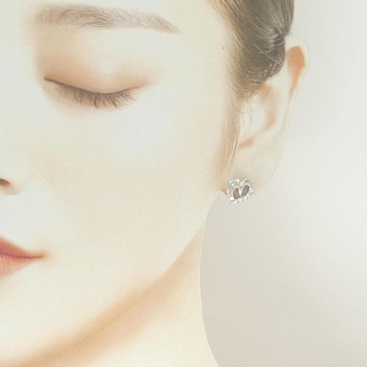 PT900 ハート ダイヤモンド ピアス 0.90CT