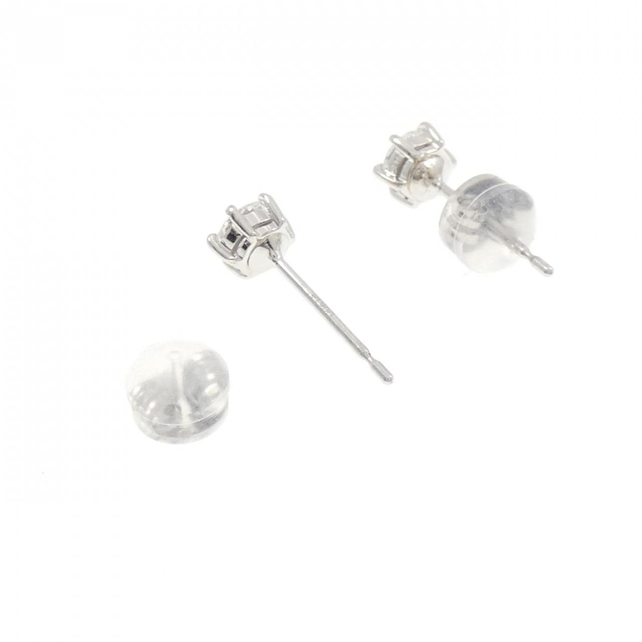 PT900 ダイヤモンド ピアス 0.293CT 0.297CT E-F SI1 VG-GOOD