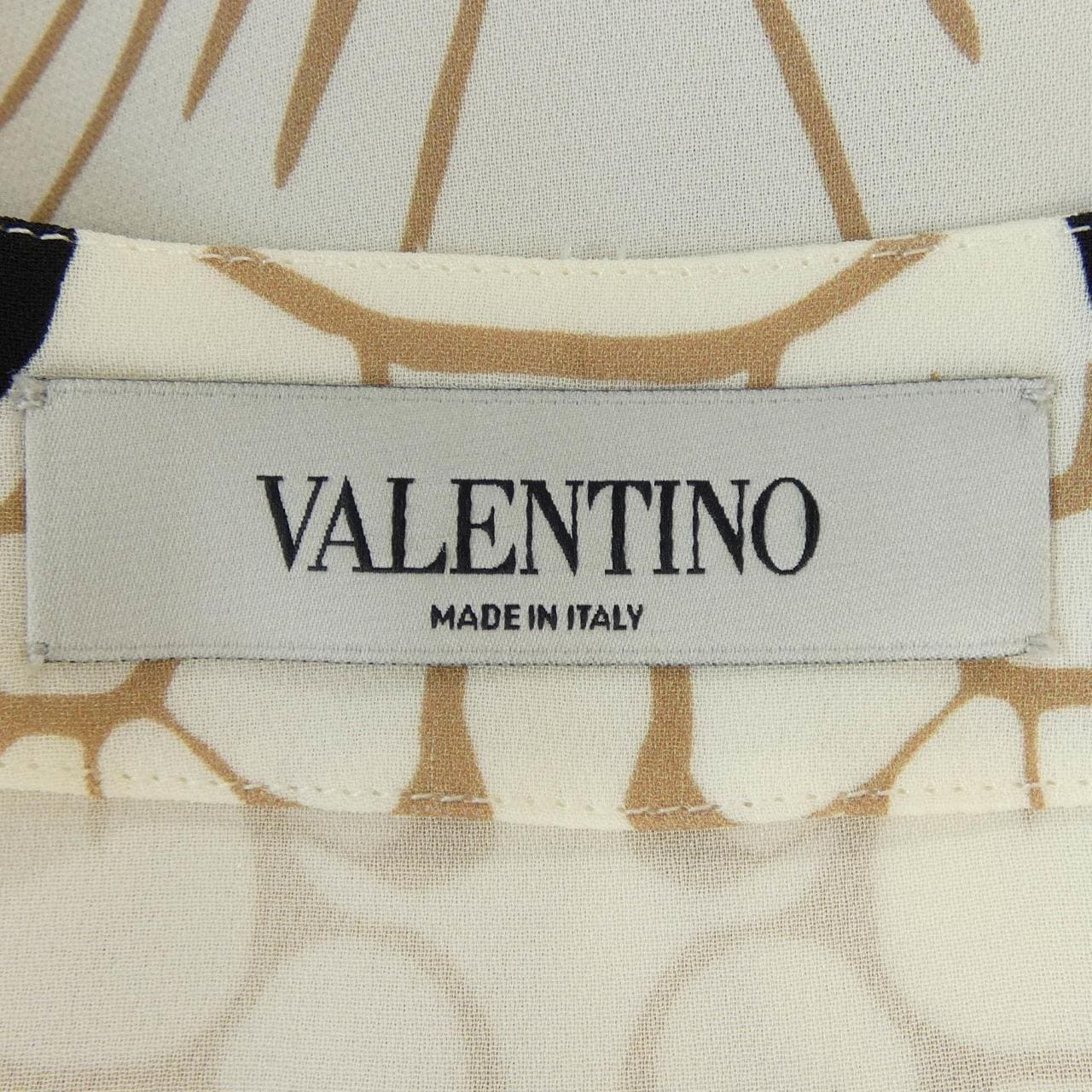 ヴァレンティノ VALENTINO VB3AE5M667V トップス