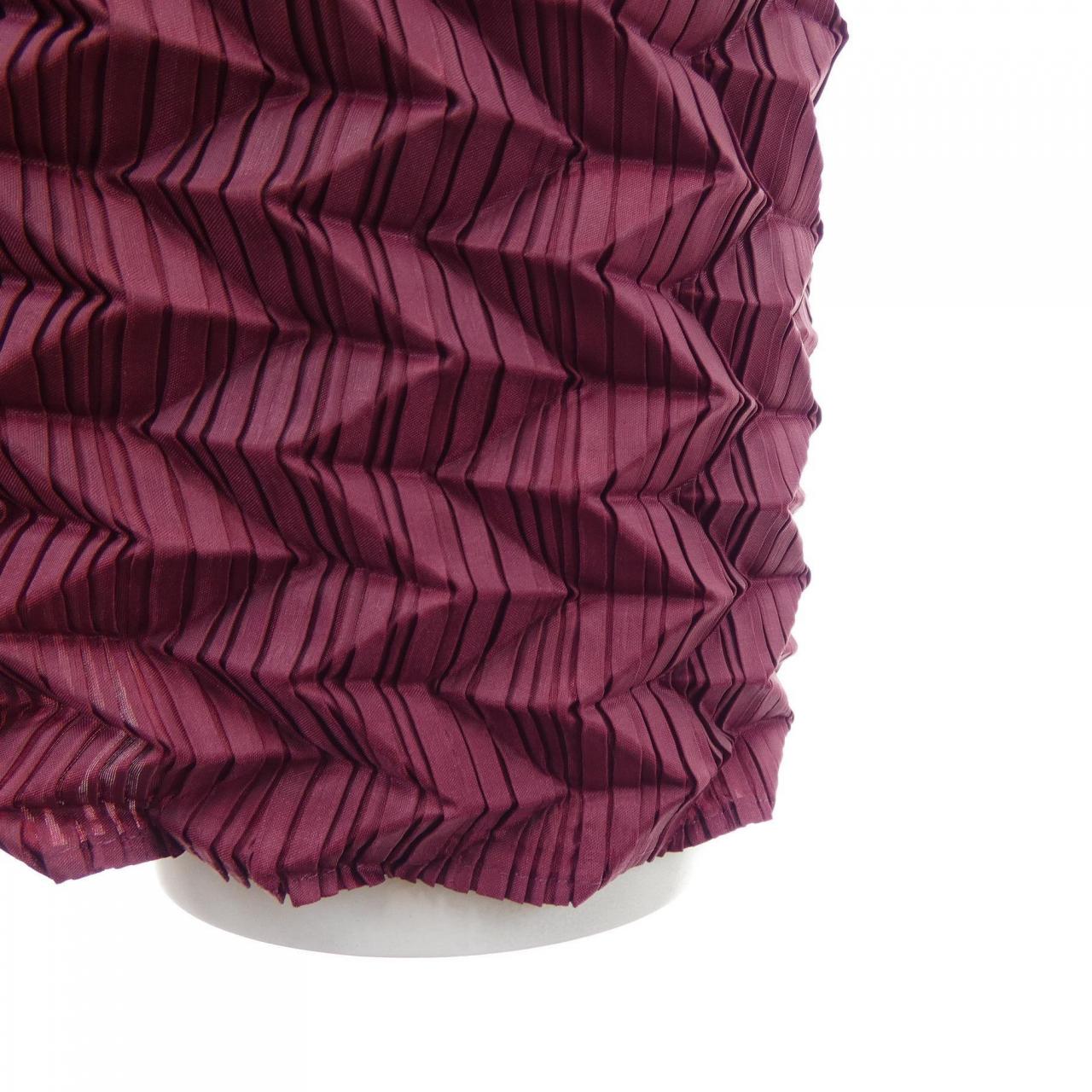 イッセイミヤケ ISSEY MIYAKE IM33FJ120 トップス