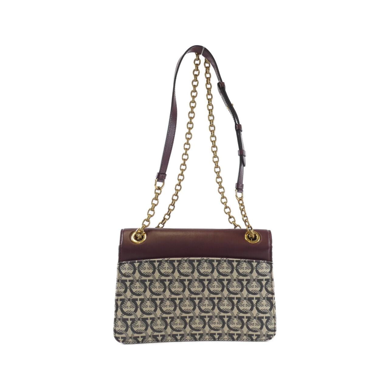 サルヴァトーレフェラガモ 21 I386 ショルダーバッグ