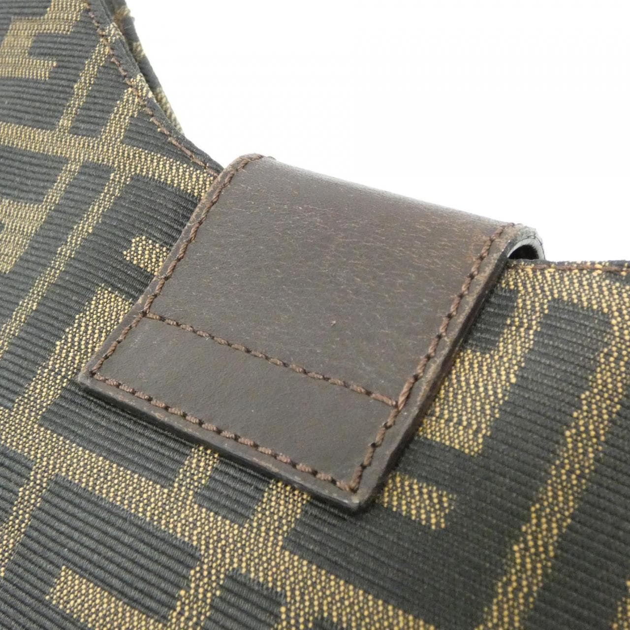 【ヴィンテージ】フェンディ 26569 ショルダーバッグ