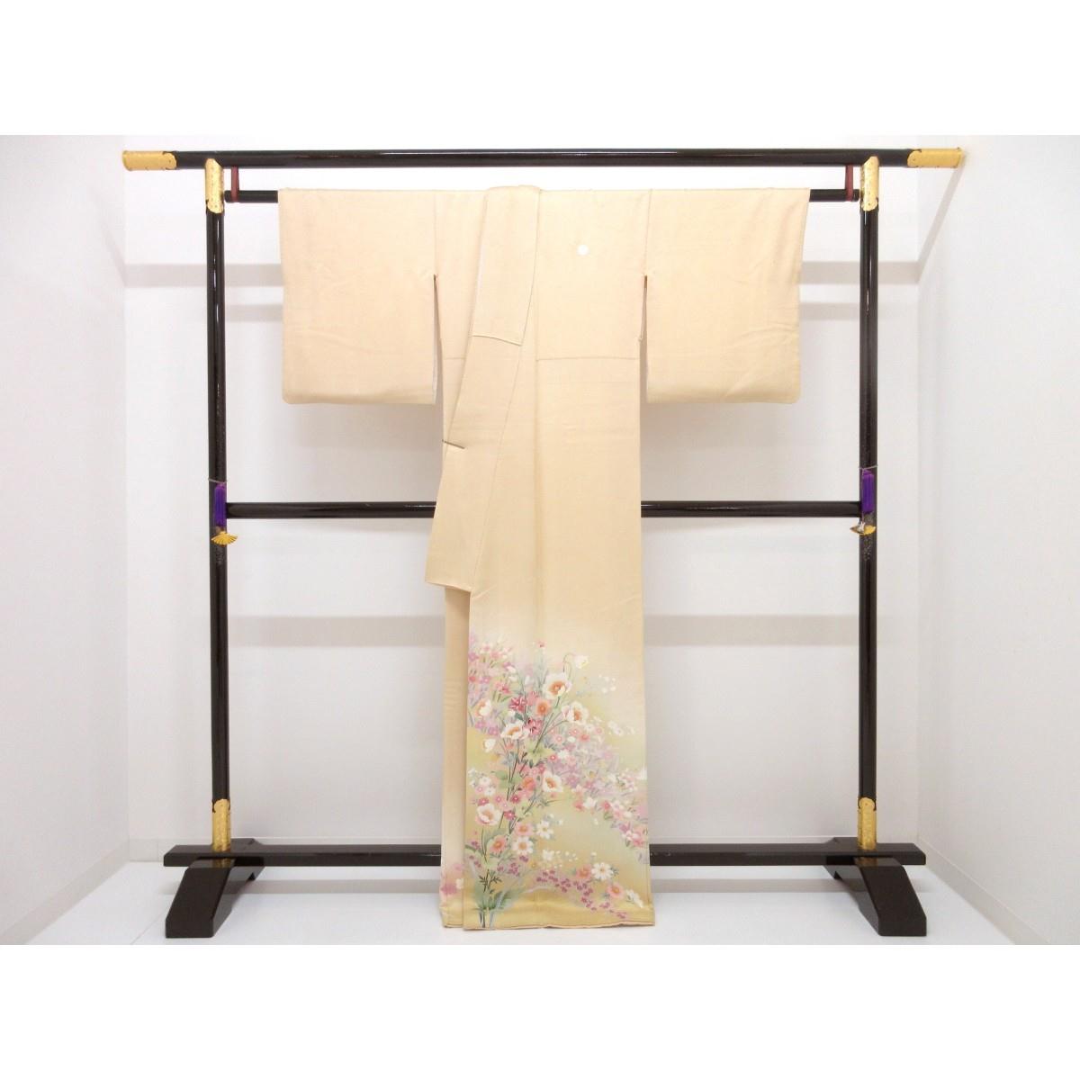 色留袖　友禅加工ボカシ染　丸に蔦