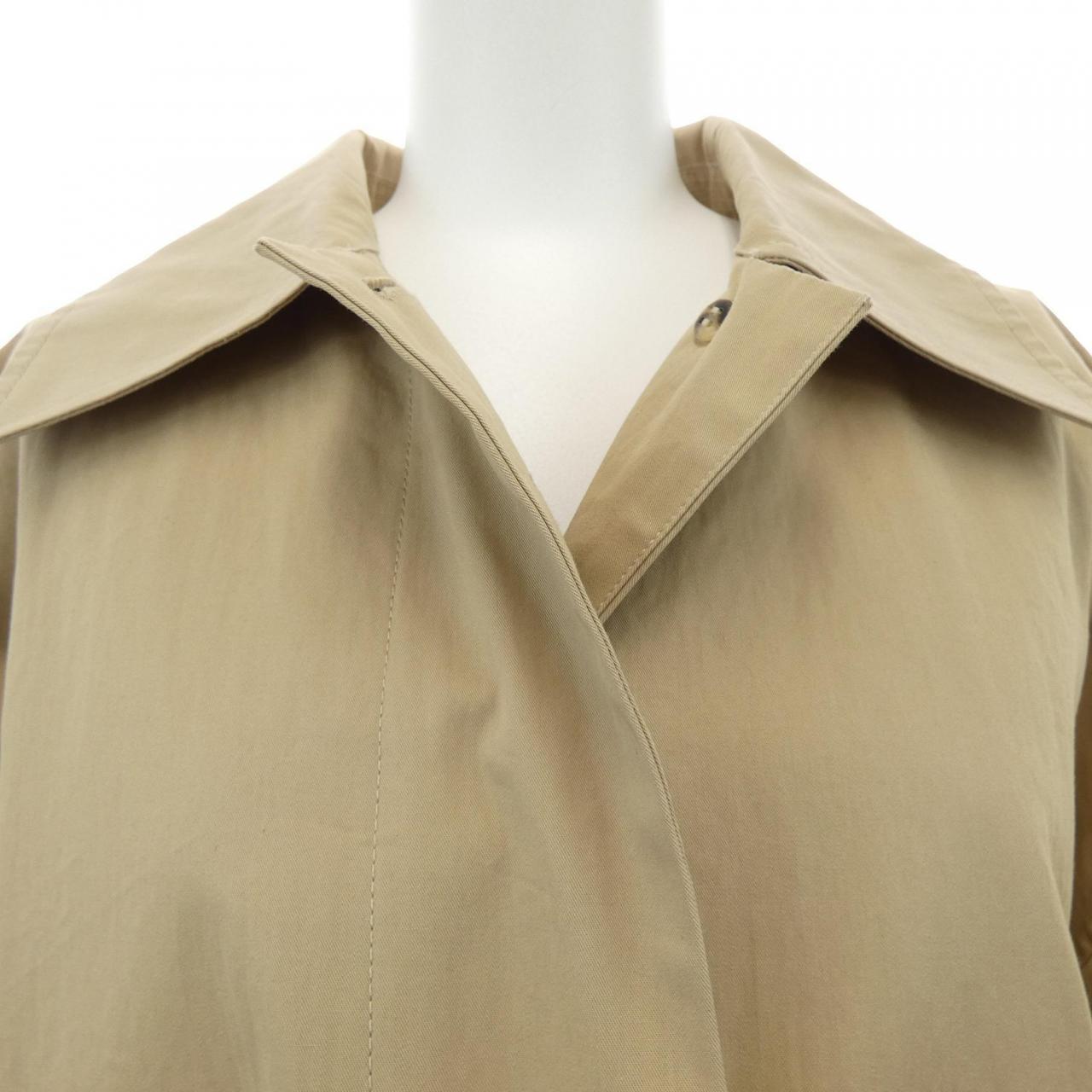 CELINE 2 8X57/013C 外套