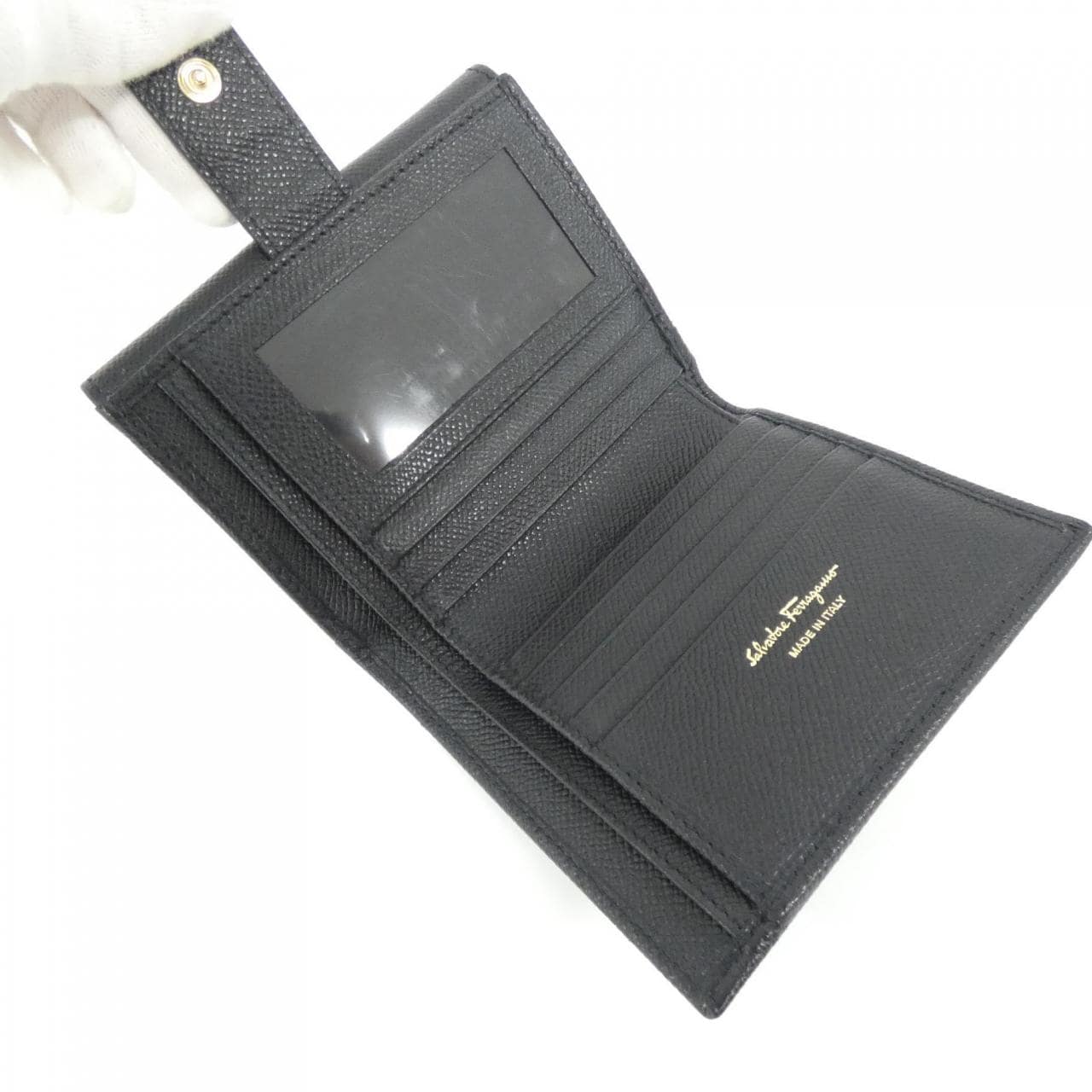 サルヴァトーレフェラガモ 22 C877 財布