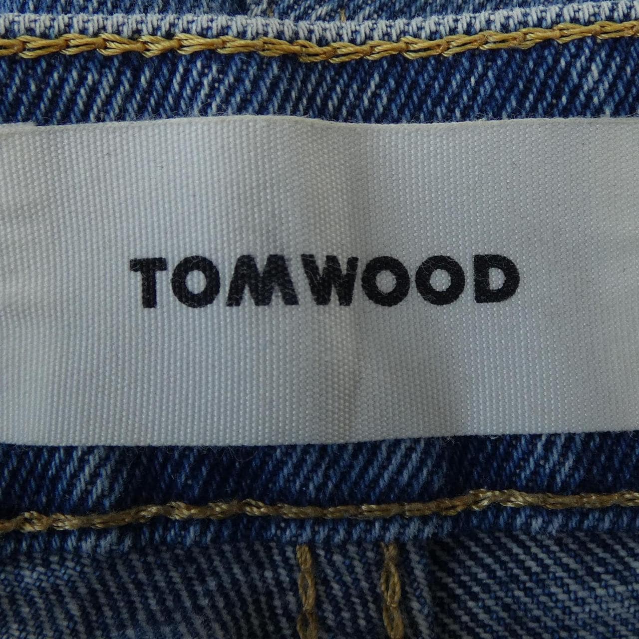トムウッド TOMWOOD STING ジーンズ