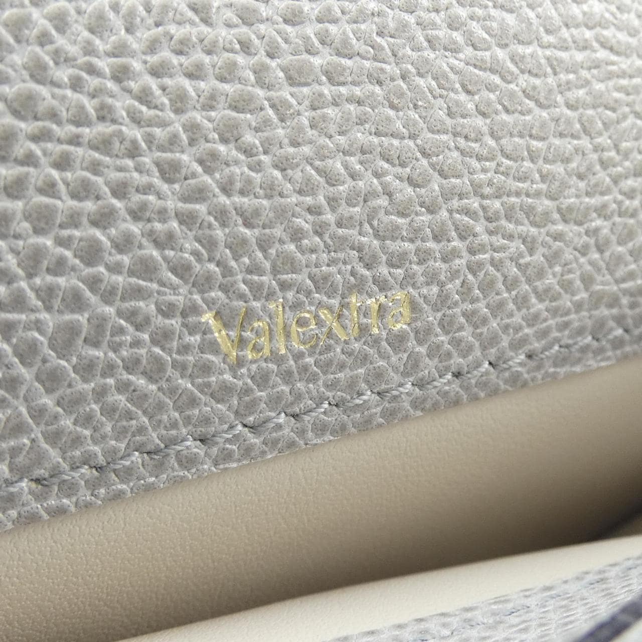 ヴァレクストラ VALEXTRA シティウォレット SGBR0026028LOCPL99 WALLET