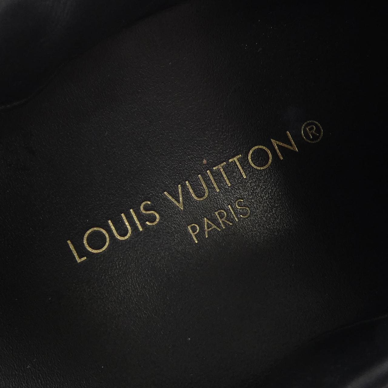 ルイヴィトン LOUIS VUITTON ランアウェイライン スニーカー