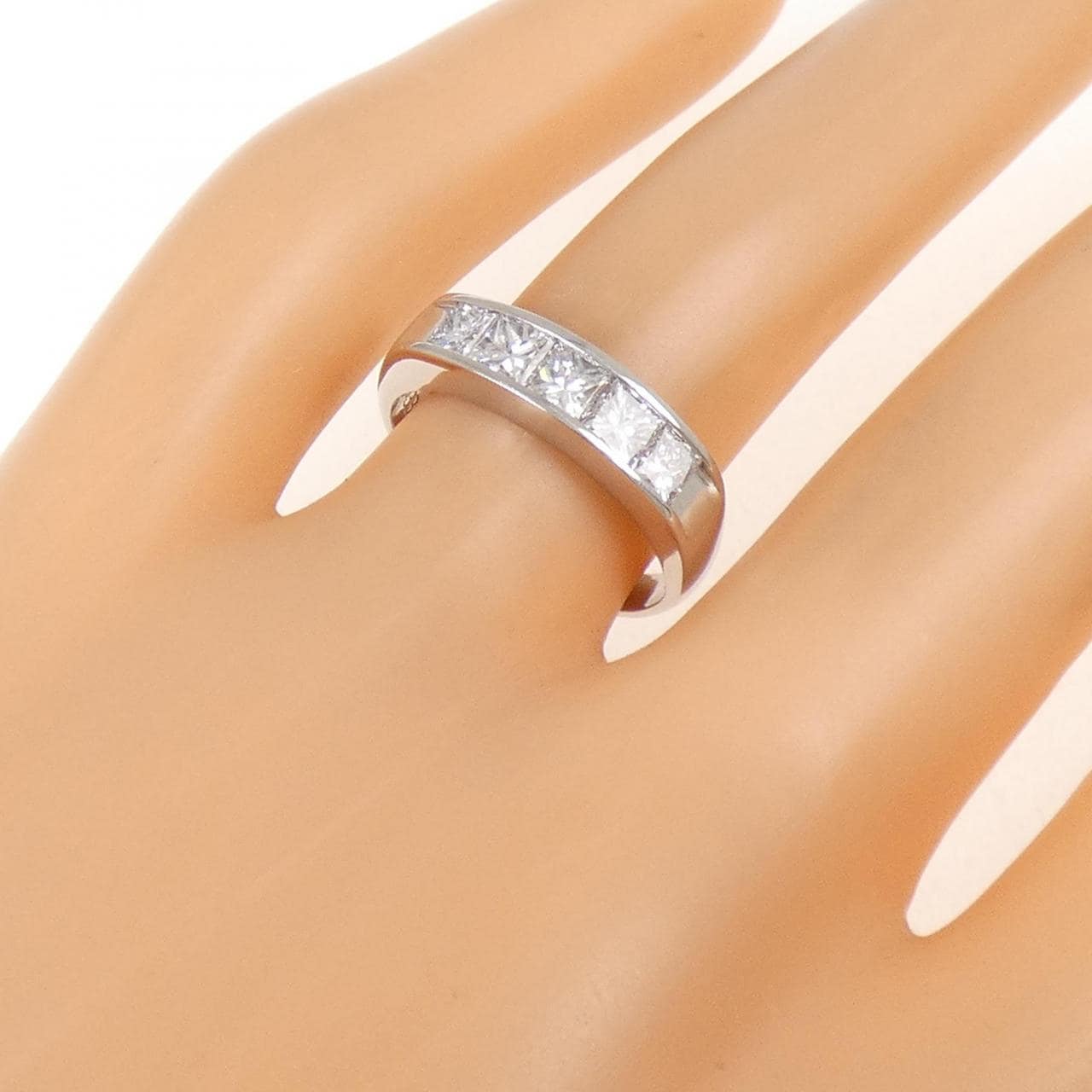PT900 ダイヤモンド リング 1.033CT