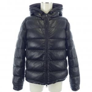 モンクレール MONCLER ダウンジャケット