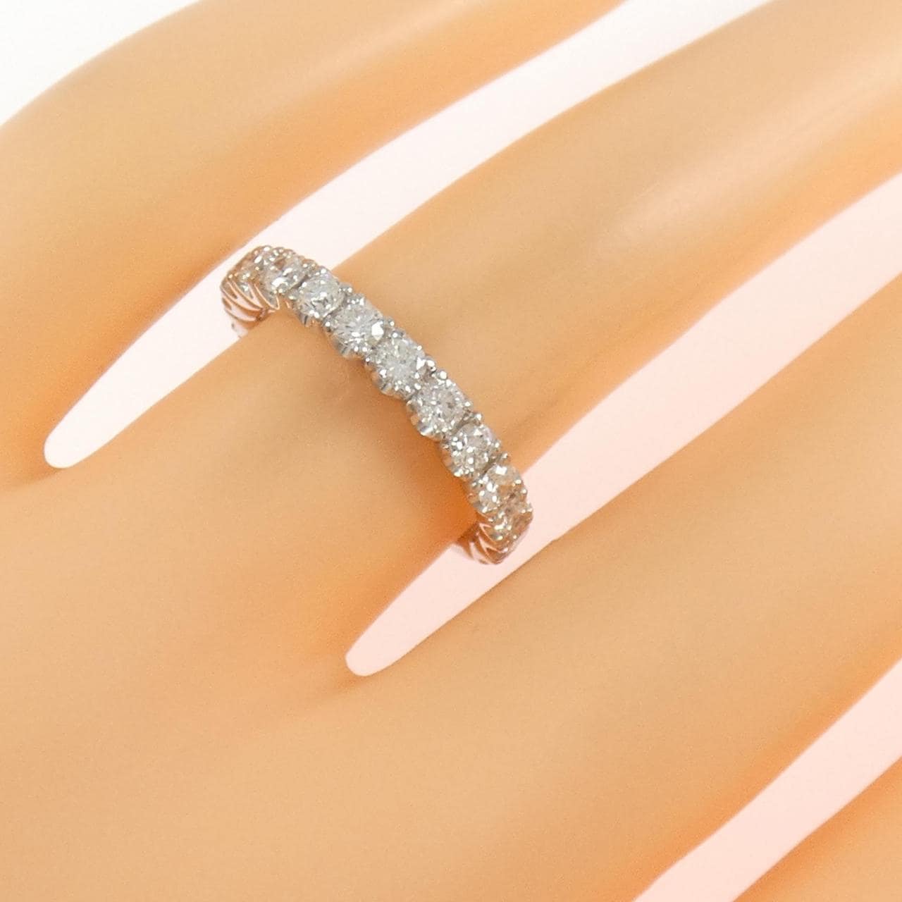 PT900 ハーフエタニティ ダイヤモンド リング 1.00CT