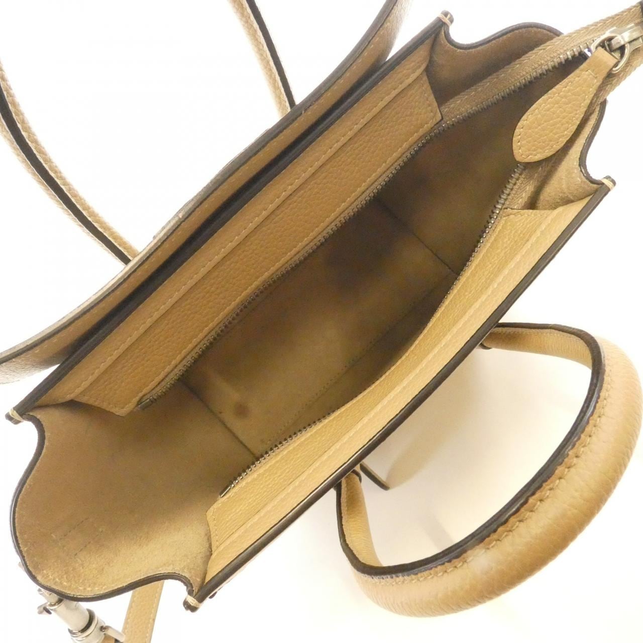 セリーヌ ラゲージ ナノ ショッパー 189243DRU バッグ