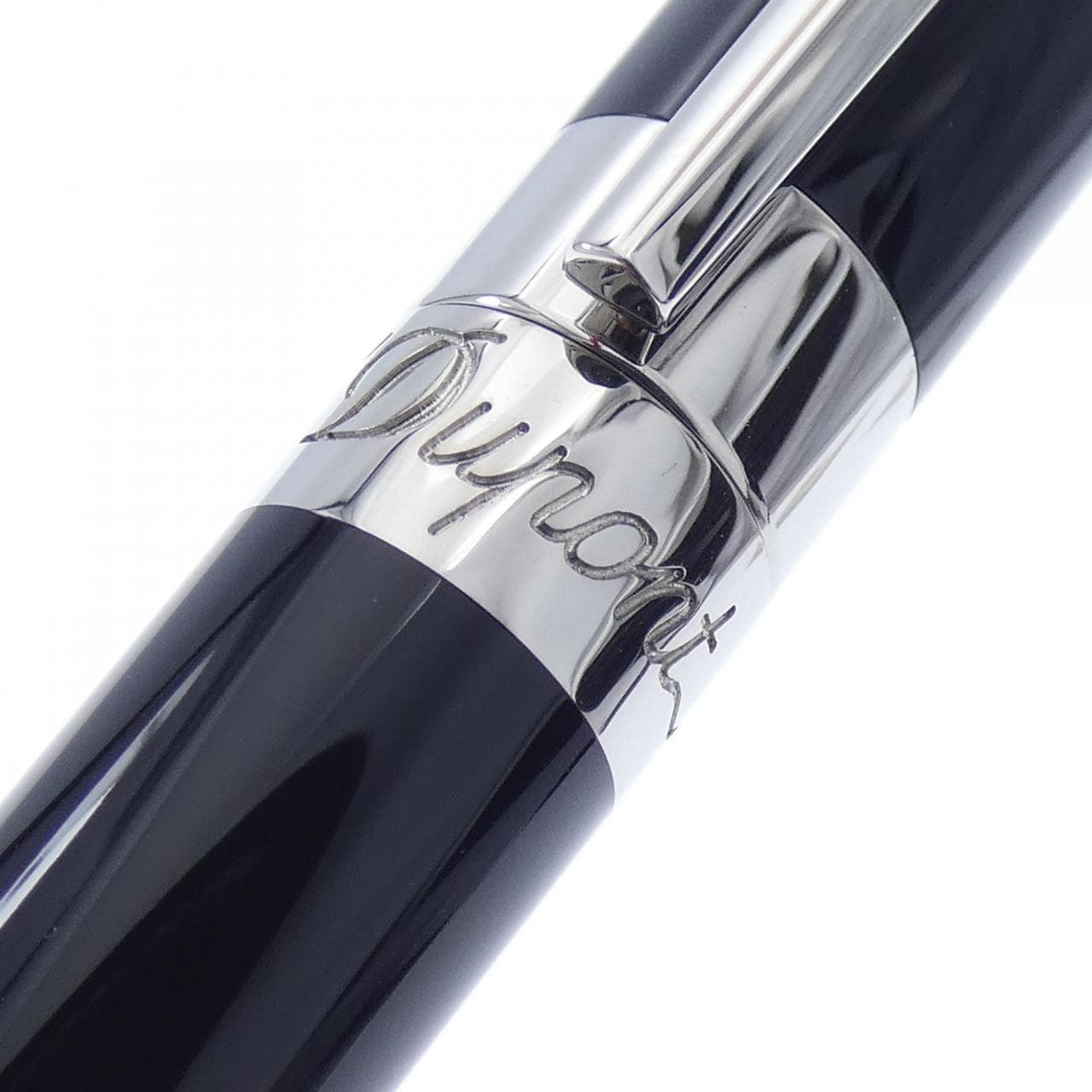 S.T.DUPONT リベルテ ブラックラッカー/パラディウムフィニッシュ 万年筆