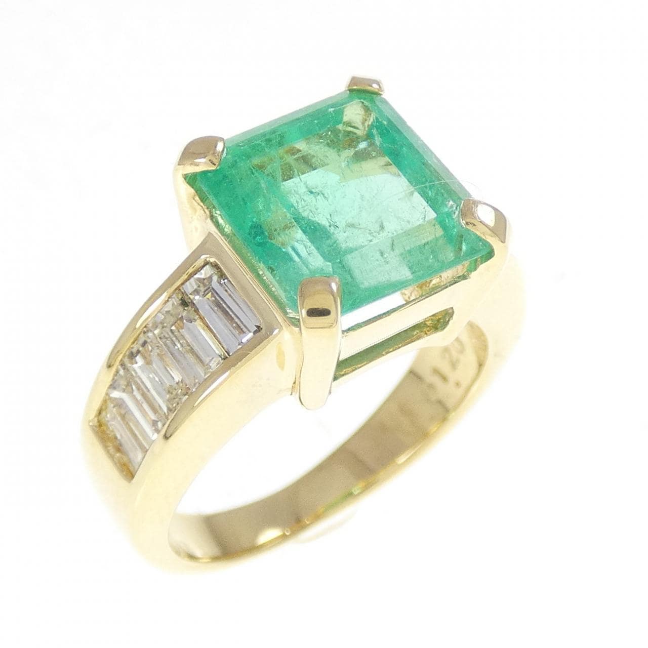 K18YG エメラルド リング 3.82CT