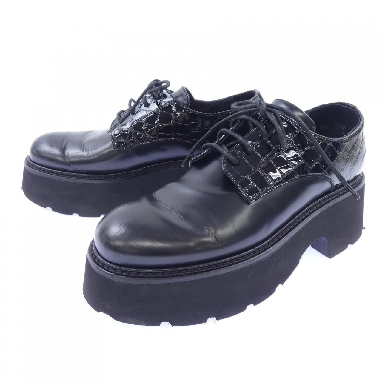 ヌメロヴェントゥーノ N°21 シューズ