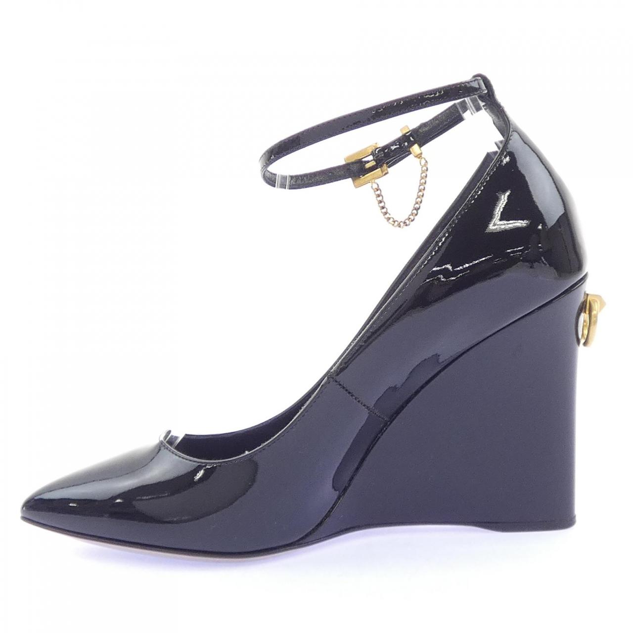 ヴァレンティノガラヴァーニ VALENTINO GARAVANI パンプス