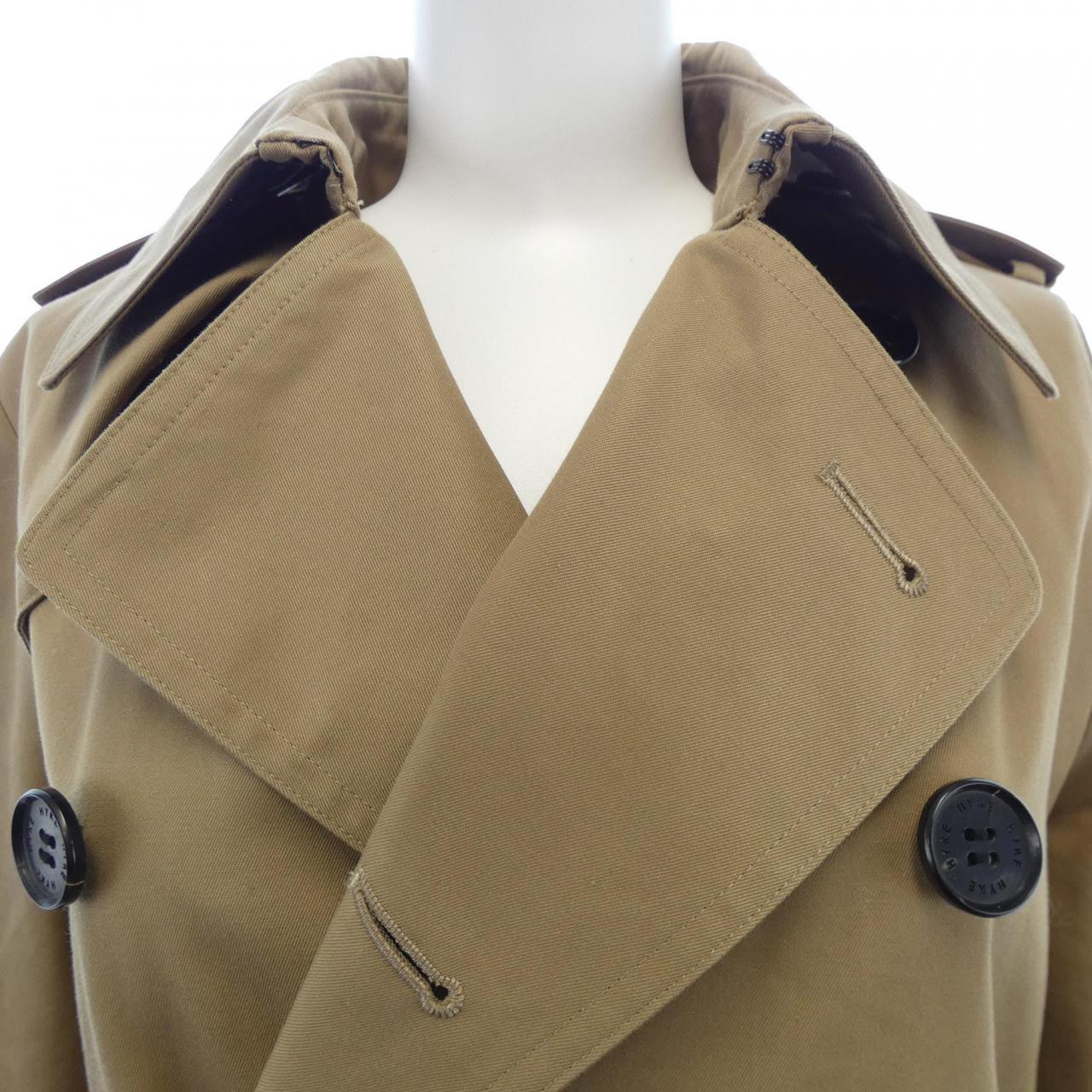 HYKE trench coat