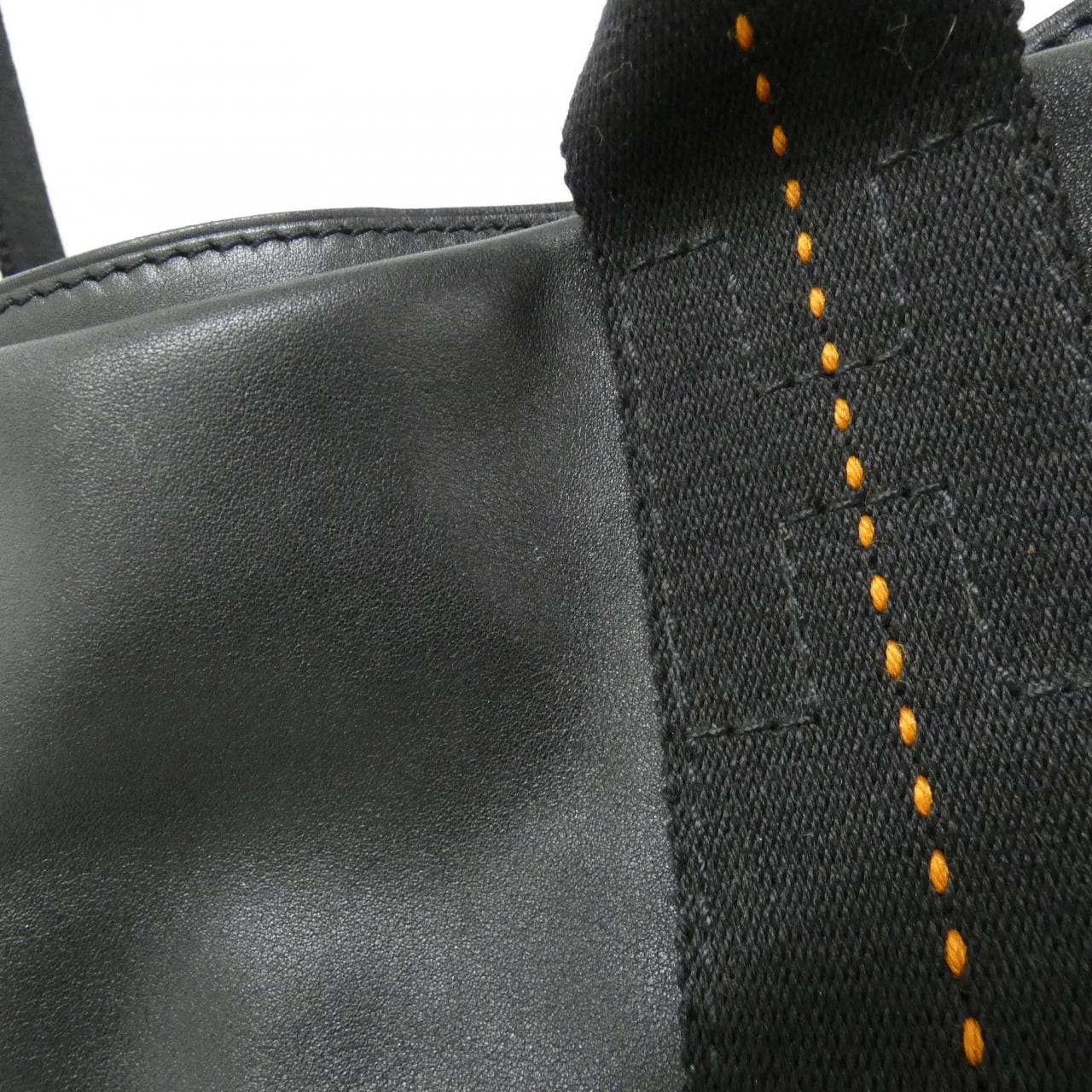 エルメス キャラバン ホリゾンタル MM 550001M バッグ