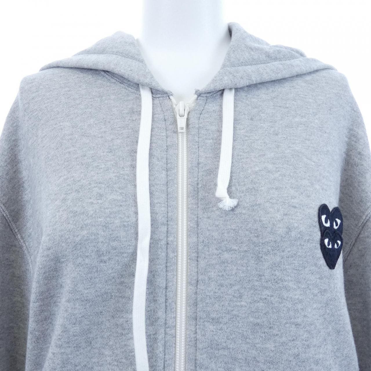 プレイコムデギャルソン PLAY COMME des GARCONS AZ-T302 パーカー