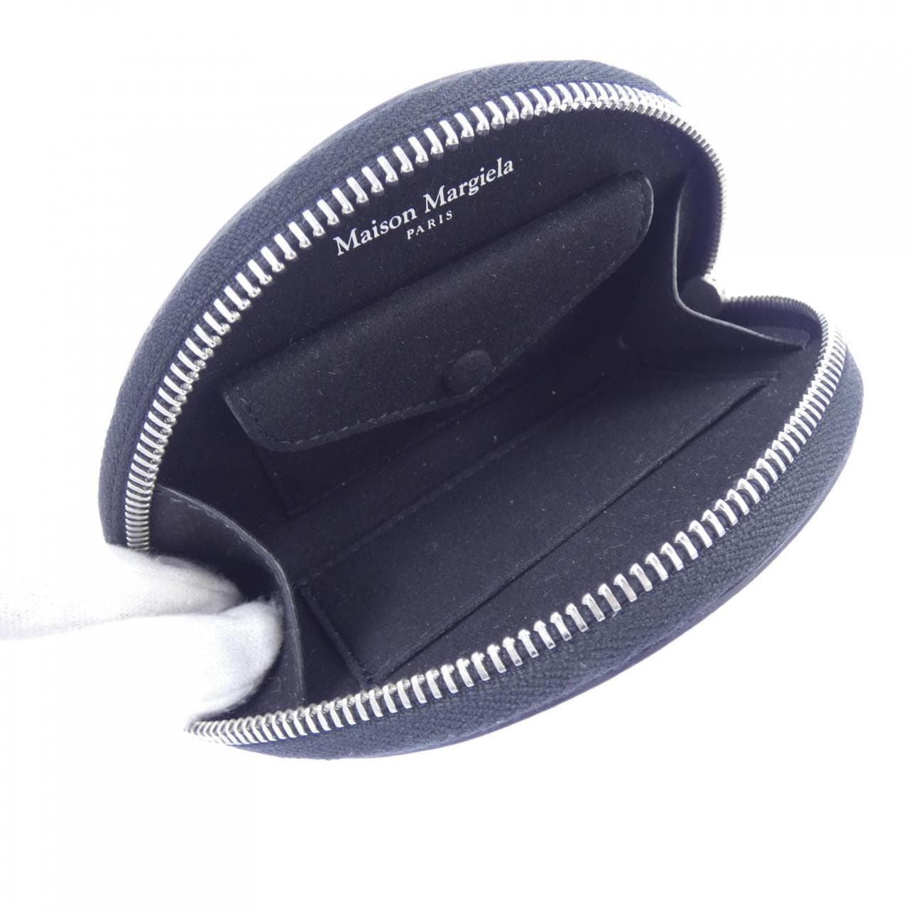 メゾンマルジェラ Maison Margiela HALF MOON SA2VL0017 POUCH